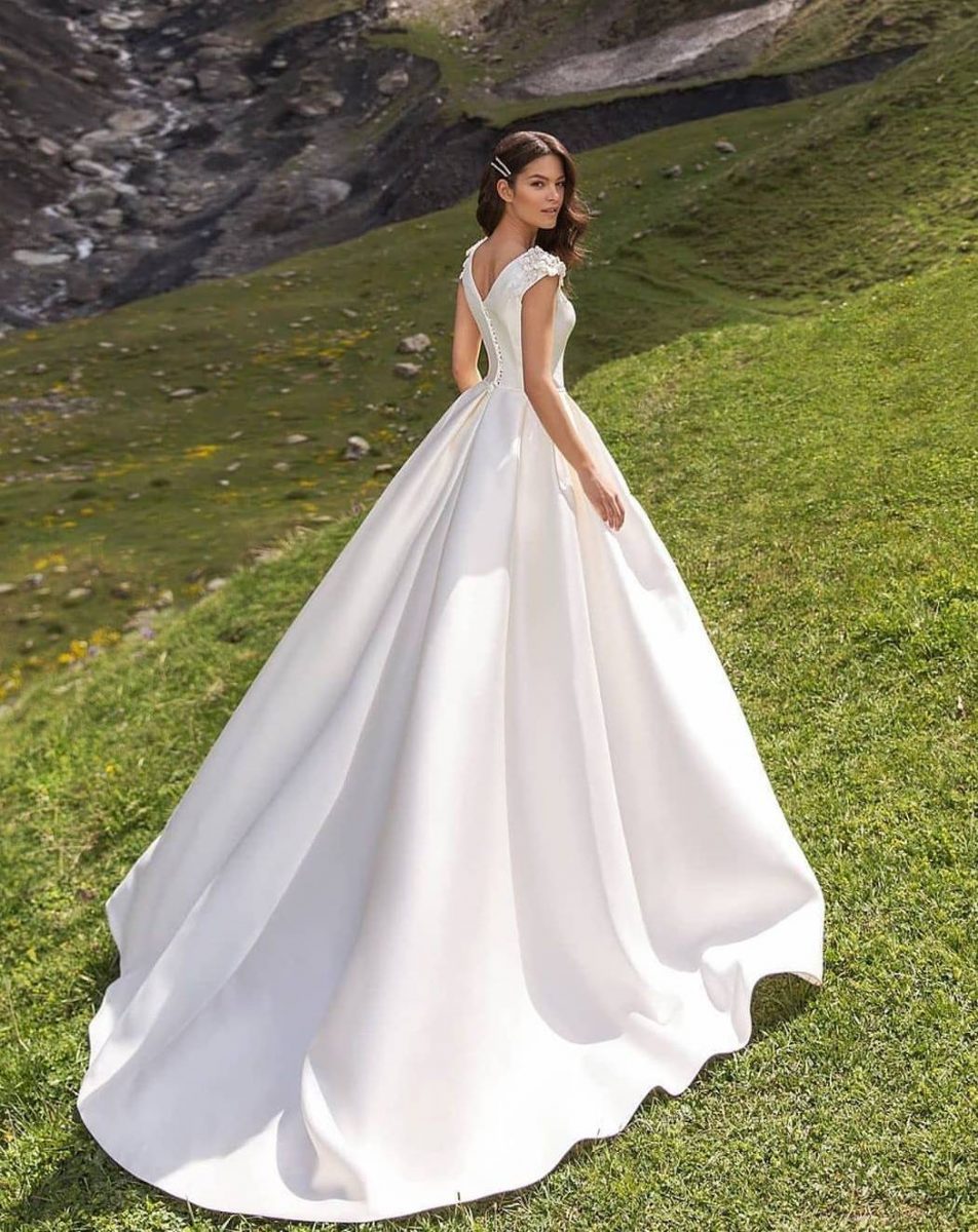 مدل لباس عروس پف دار جدید