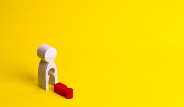 سقط جنین چیست و چرا رخ میدهد؟ علائم، علل و پیشگیری