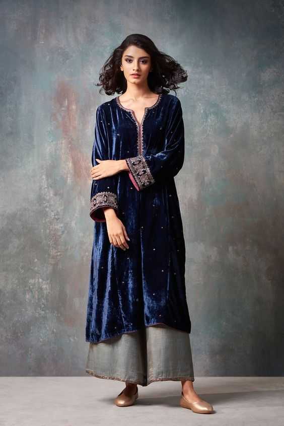 لباس مخمل هندی آبی