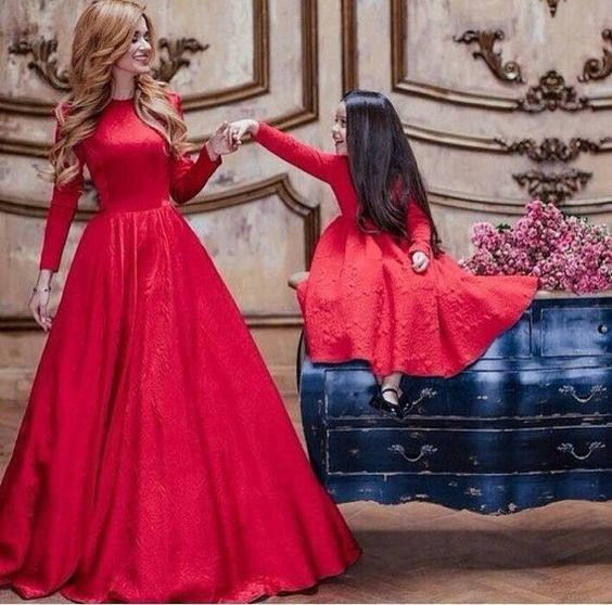 مدل لباس مادر و دختر مجلسی قرمز