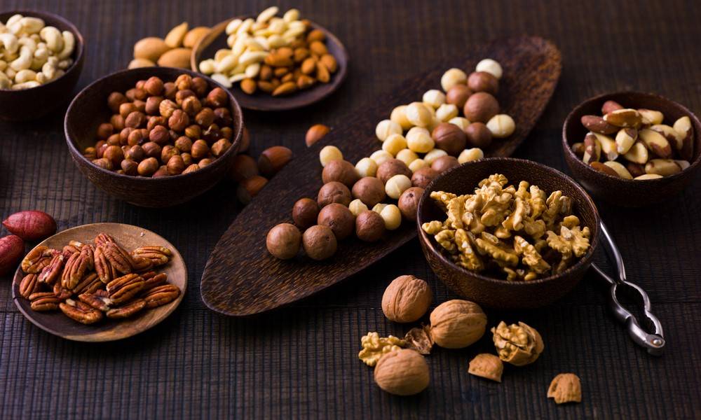 انواع آجیل دارای طبع سرد