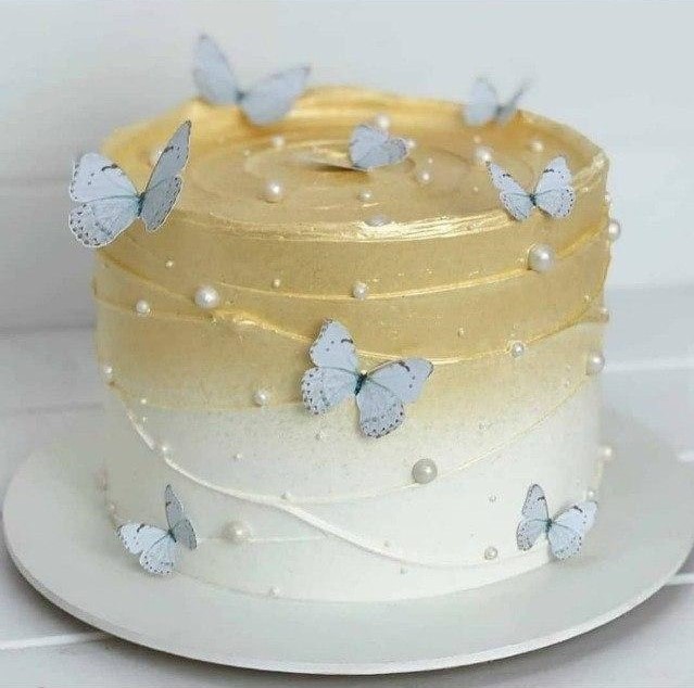 تزیین کیک با استفاده از خمیر فوندانت و خامه قنادی